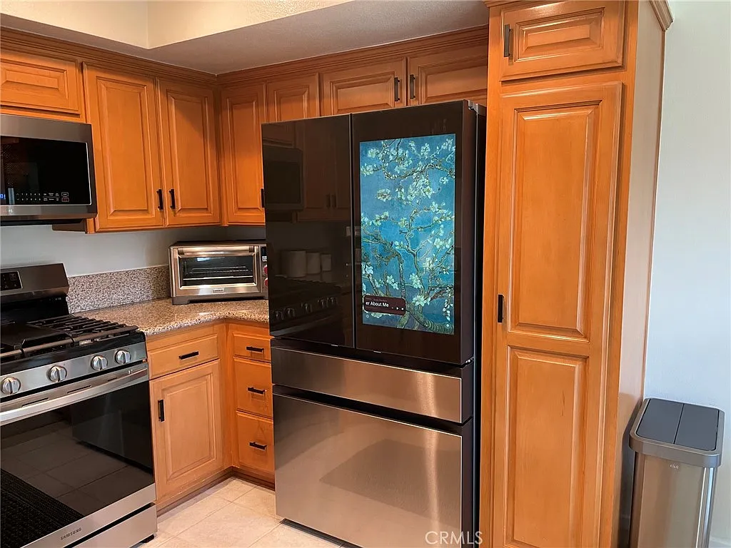 2 bed, 958 sqft, $3,495 — Photo 2