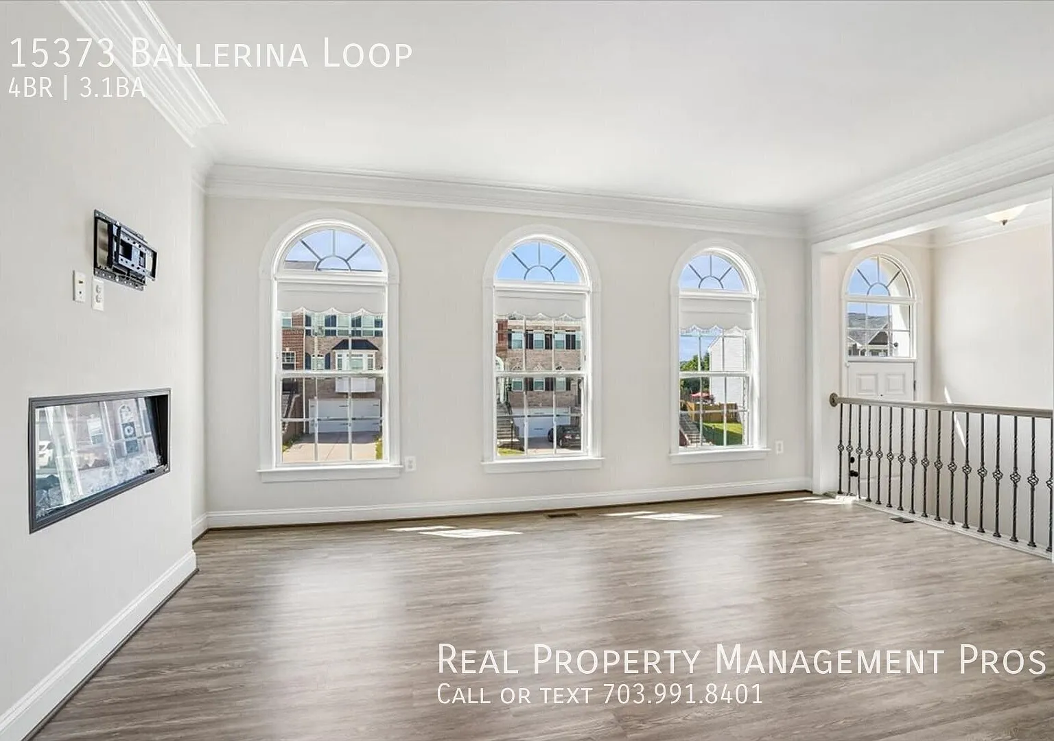 4BR/3.5BA Townhome with Finished Basement in Brightwood Forest! — Photo 4