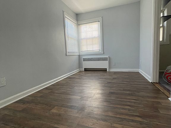 Diningroom/extra room