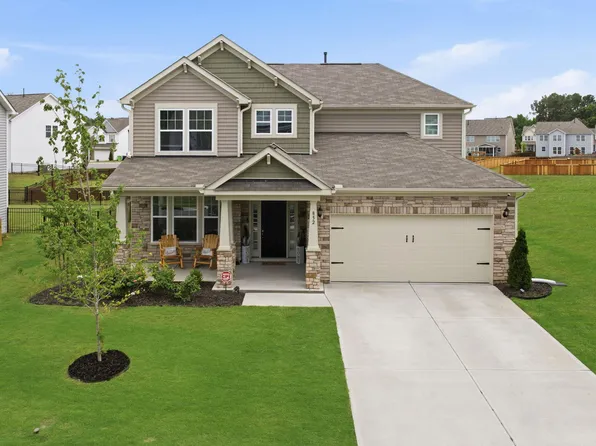 852 Golden Plum Ln, Zebulon, NC 27597