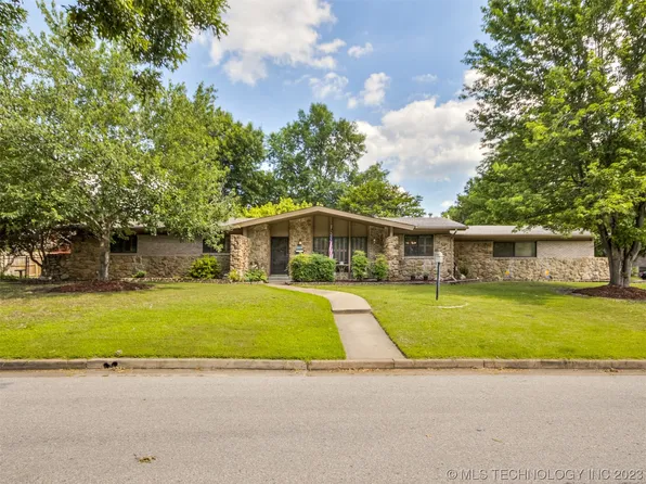 6808 E 59th St, Tulsa, OK 74145