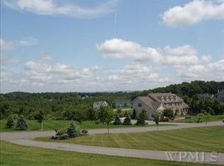 60 Logans Way, Hopewell Junction, NY 12533