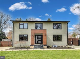 11305 Soward Dr, Kensington, MD 20895