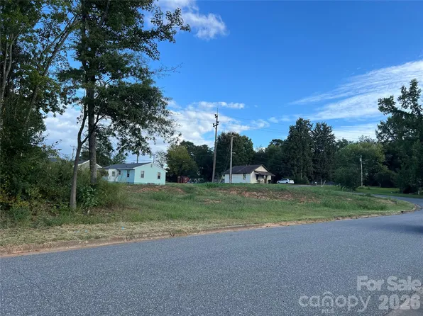 112 Owens St, Kings Mountain, NC 28086