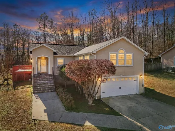 4005 Estate Dr, Guntersville, AL 35976