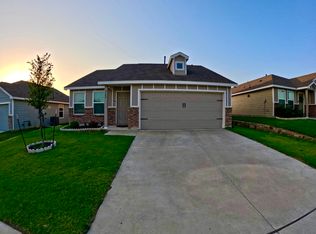 2708 Starwater Dr, Fort Worth, TX 76179