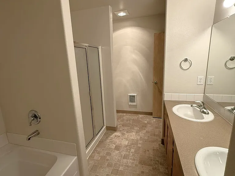 4466 NE Nicholson Loop — Photo 13