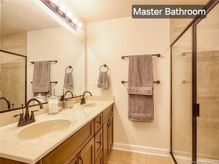 401 Calvert St — Photo 10