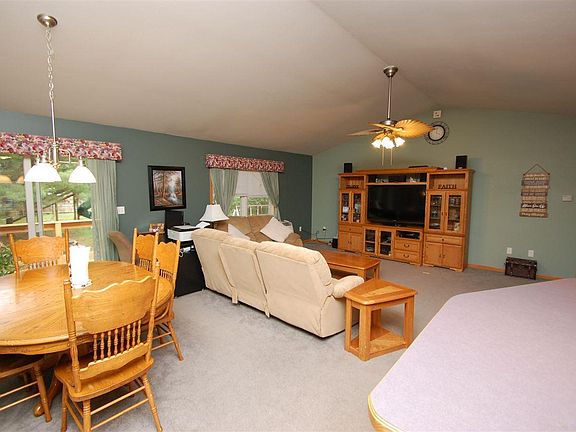 5th image of 2943 Christie Dr