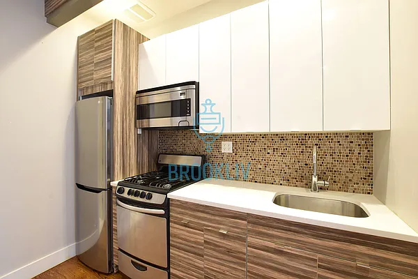 Rented by null | media 14