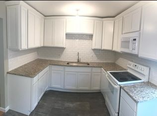 4030 W Thirteen Mile Rd APT B2, Royal Oak, MI 48073