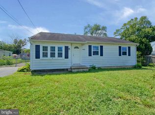 1633 Woodlawn Ave, Vineland, NJ 08360
