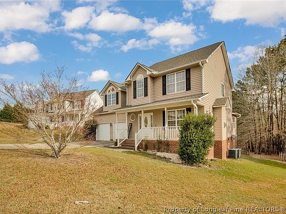 2nd image of 75 Countess Ct