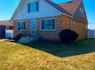 187 Farmingdale Rd, Cheektowaga, NY 14225