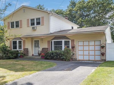 120 Cherry Lane, Medford, NY, 11763