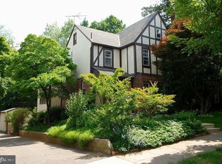 3712 Windom Pl NW, Washington, DC 20016