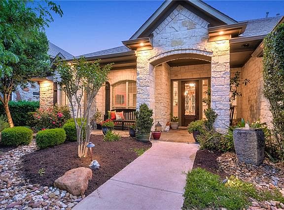5th image of 16201 Double Eagle Dr