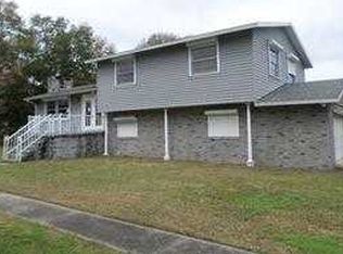 1191 W New York Ave, Deland, FL 32720