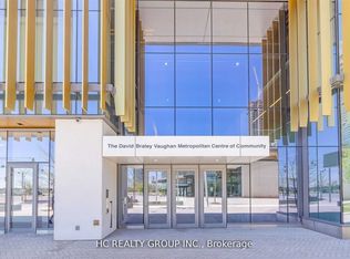 898 Portage Pkwy #5607, Vaughan, ON L4K 4Z4