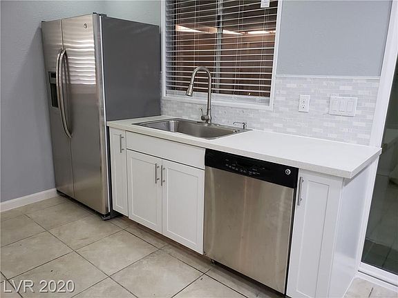 3rd image of 7235 Vireo Dr