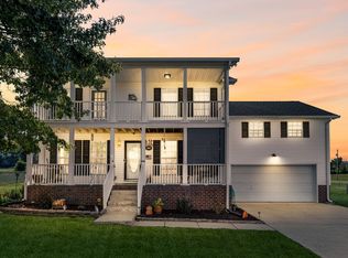 1086 Jason Cir, Ashland City, TN 37015