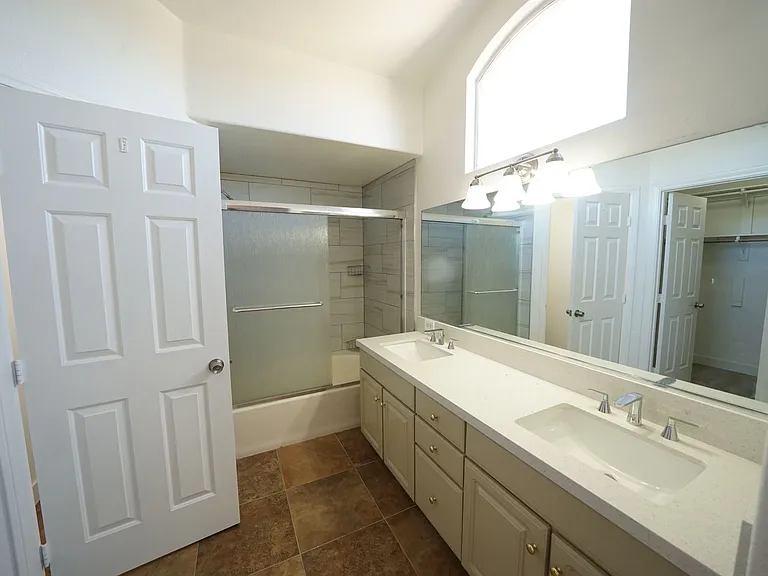 8036 Sierra Largo Dr #138-21-006 — Photo 30