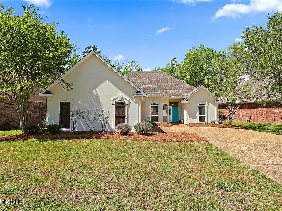 1st image of 110 Apple Blossom Dr