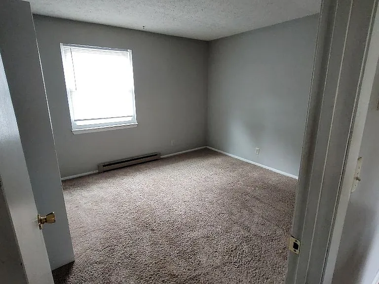1217 Main St — Photo 10