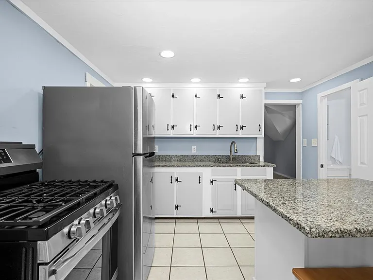 150 Malvern Rd #2 — Photo 14