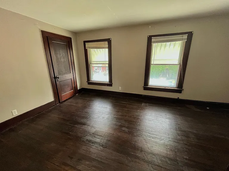 406 Hanford St — Photo 12