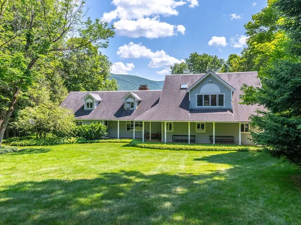 866 East Manchester Road, Manchester, VT 05255