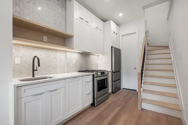 Rented by Corcoran | media 15