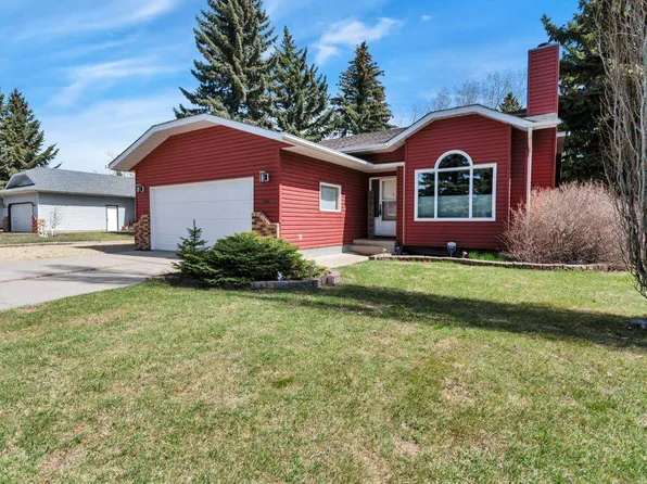 8 W Petticoat Ln, Lacombe, AB T4L 1T6