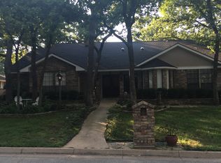 6207 Amicable Dr, Arlington, TX 76016