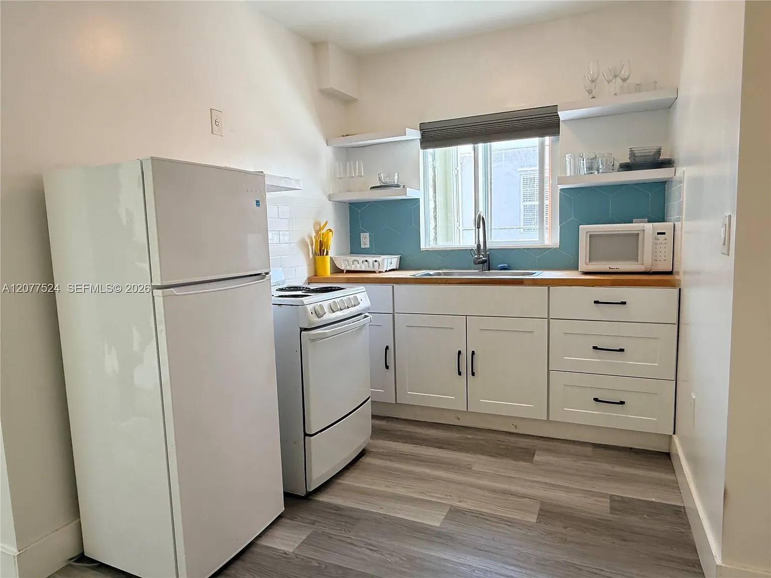 South Bay Estates — Photo 1