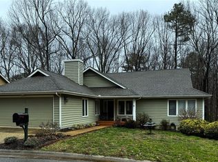 4603 Five Springs Rd, Midlothian, VA 23112