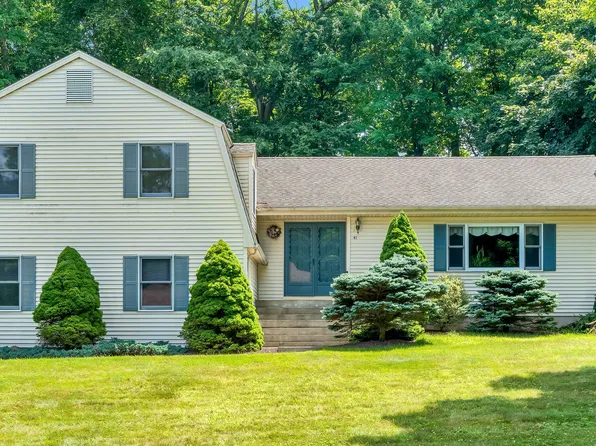 41 Settlers Knoll, Newington, CT 06111