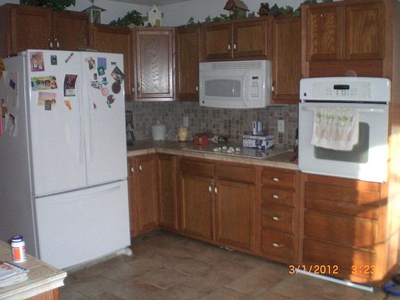 5th image of 121 Travelers Ln