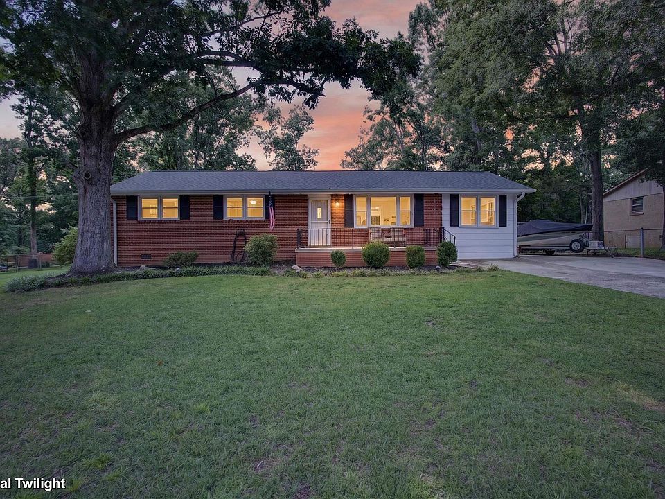 1st image of 200 Creighton Dr