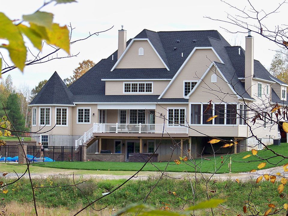 2nd image of 1025 Gideon Trce