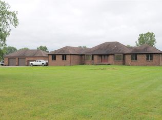 1115 Heatherwoode Rd, Flint, MI 48532