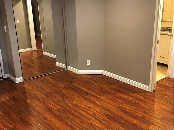 5th image of 20253 Keswick St APT 131