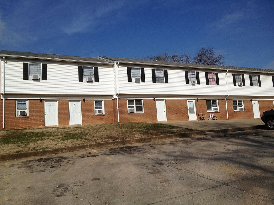 2nd image of 122 Cline St APT 7