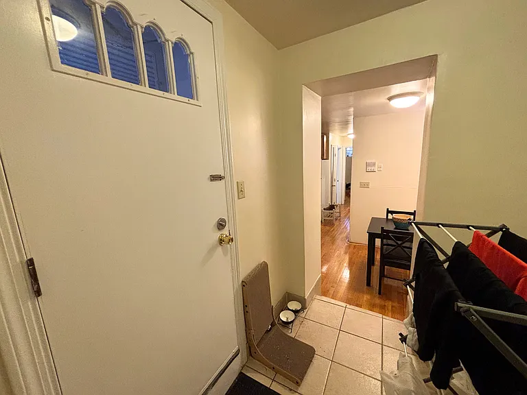 76 Tyler St #B — Photo 3