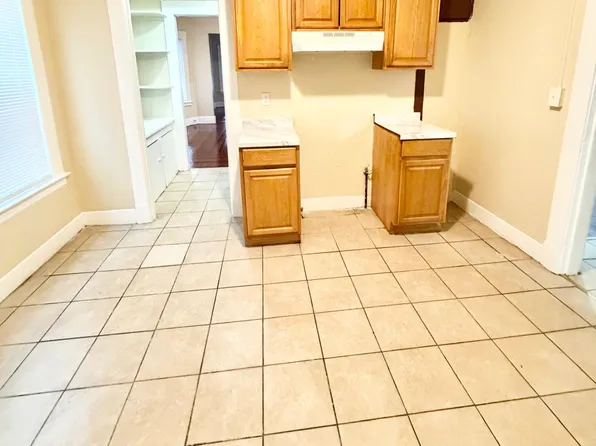 395 Sherman Ave APT 1, New Haven, CT 06511