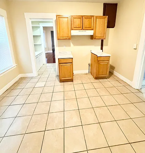 395 Sherman Ave #1 Photo 1