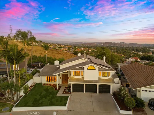 2403 N Shady Forest Ln, Orange, CA 92867