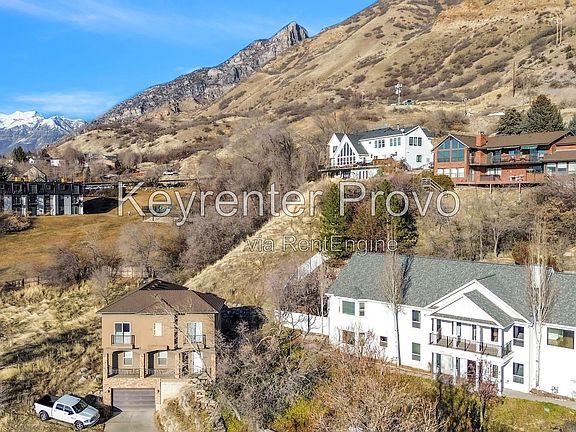 2nd image of 1559 Oak Cliff Dr