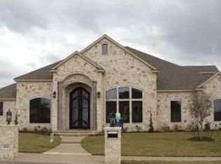 416 N Cedar Ridge Cir, Robinson, TX 76706