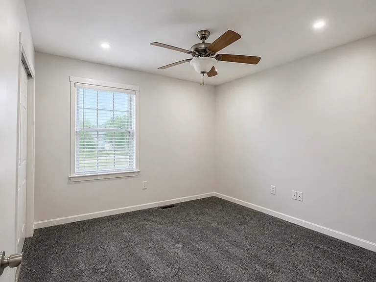 17 Shelly Dr — Photo 19